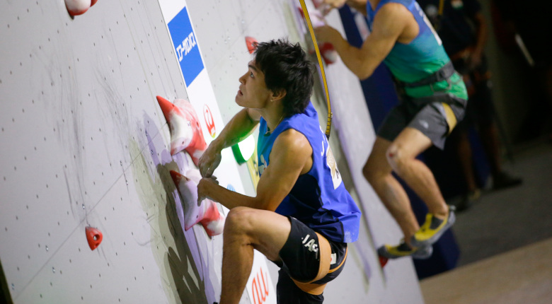 楢崎智亜、自身の日本記録に迫る／IFSCクライミング世界選手権2019八王子【スピード男子予選】