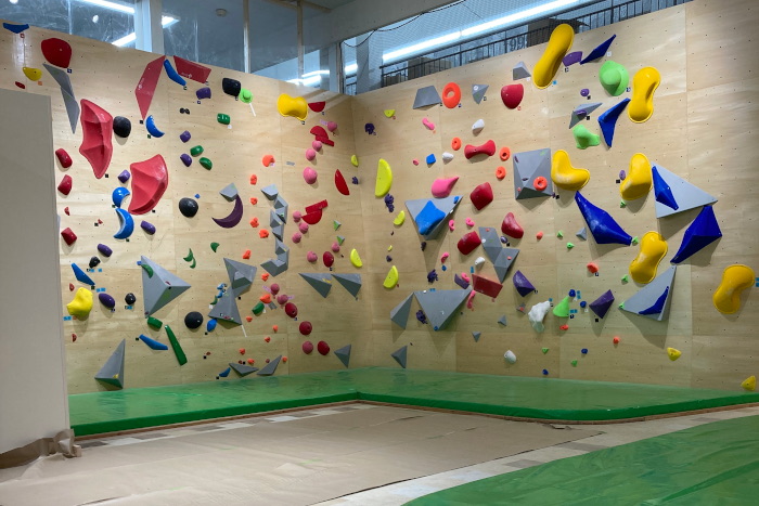 楢崎智亜 明智兄弟が監修したボルダリングジム フライハイト が茨城県でオープン Climbersはクライミング ボルダリング をテーマにした総合webサイト
