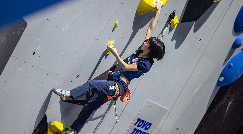 森秋彩2位、野中生萌5位でパリ五輪出場権かかる決勝へ【クライミング世界選手権2023】