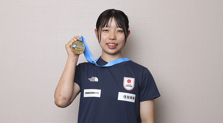 村越佳歩インタビュー：ユース世界選手権2025優勝【住友商事 presents Enriching+賞】